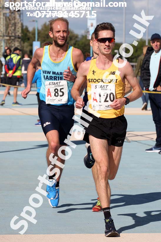 Senior mens Northern 6 Stage Road Relay, SportsCity, Manchester. Photo: David T. Hewitson/Sports for All Pics